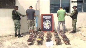 Transportaban droga en un camión de arena