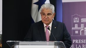 Presidente Mulino propone reunión entre presidentes de la región para abordar la situación en Venezuela.