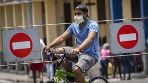 Cuba hará pruebas masivas y al azar para cortar contagios