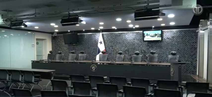 Asamblea Nacionalsuspende sesión de la Comisión de Credenciales