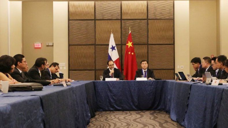 Panamá y China inician primera ronda de negociaciones de acuerdo comercial