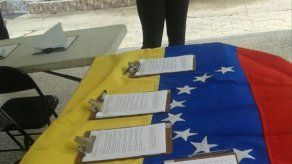 Políticos condenan medida venezolana y empresarios miden su impacto en Panamá