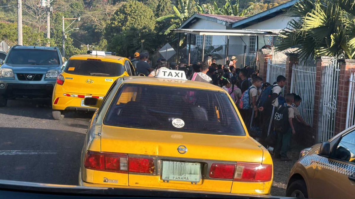 Padres denuncian inseguridad tras intento de robo Padres denuncian inseguridad tras intento de robo