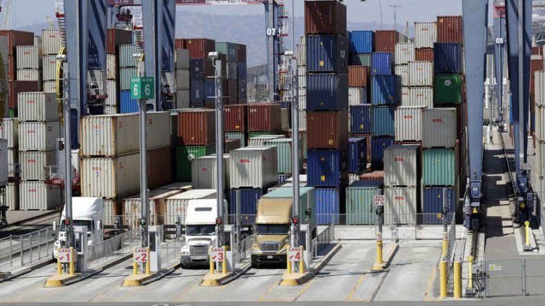Aumenta déficit comercial de EEUU a su máximo desde febrero