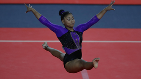 Hillary Heron recibe reconocimiento por su salto doble mortal