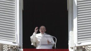 El papa condena secuestro de niñas en Nigeria
