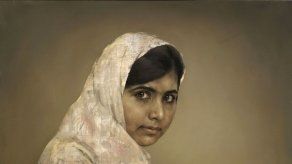 Jonathan Yeo dona retrato de Malala para subasta