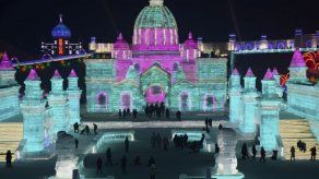 El festival de hielo en China recrea lugares emblemáticos