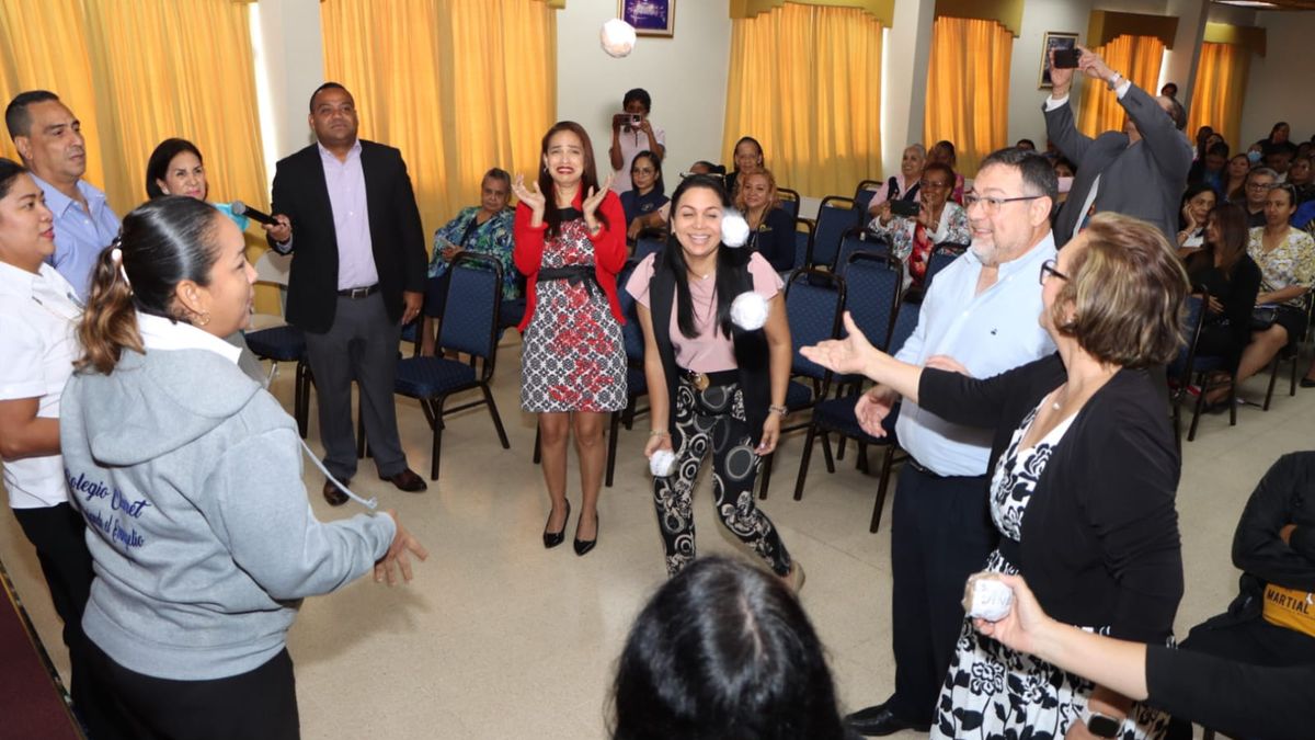 Escuela para Padres 2026 en Panamá. Escuela para Padres 2026 en Panamá.