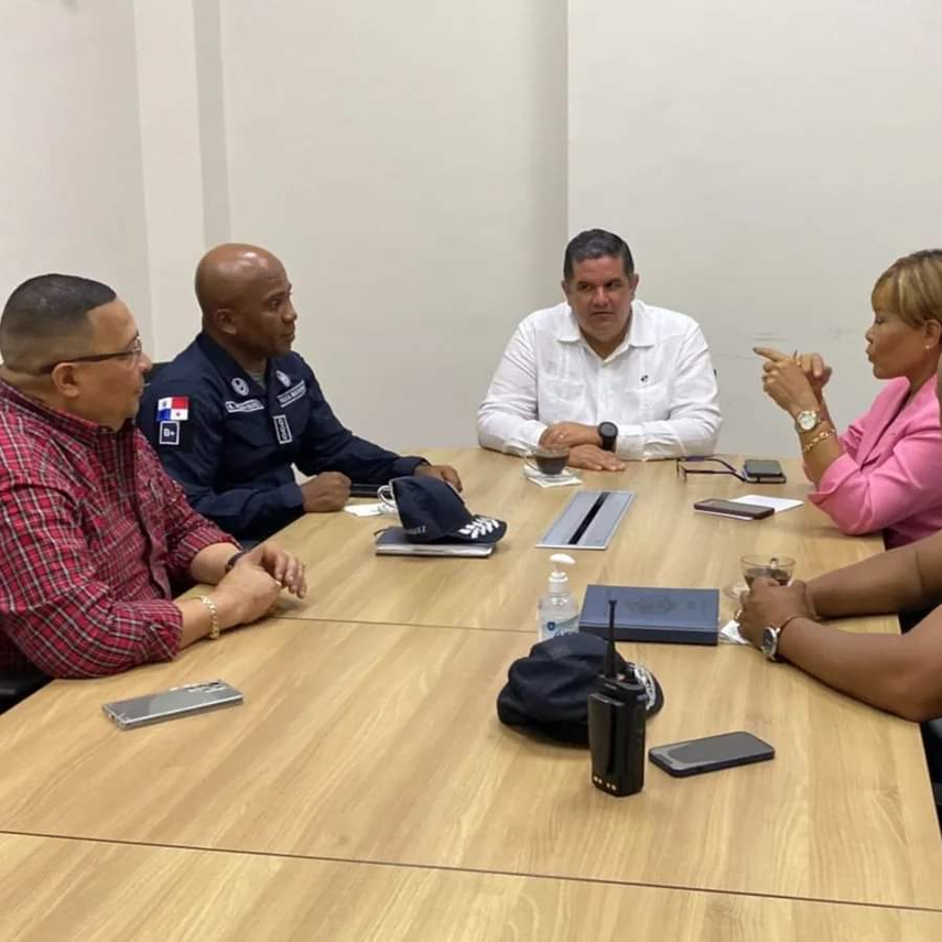 Colón suspenderá eventos después de la 6:00 p.m. por un mes Colón suspenderá eventos después de la 6:00 p.m. por un mes 