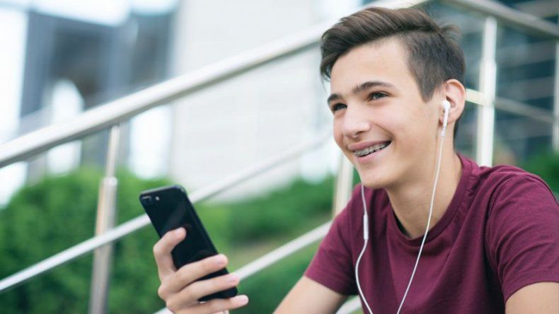Este es el smartphone ideal para tus hijos