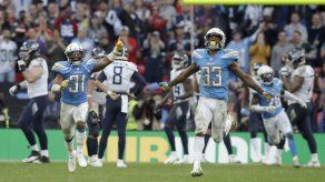Chargers frustran intentos de conversión y ganan en Londres