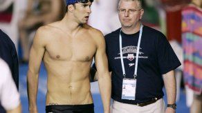Michael Phelps continúa entrenando con vistas a próximas competiciones