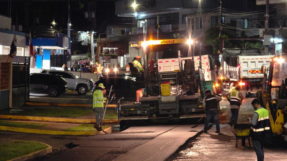Trabajos del Ministerio de Obras Públicas (MOP).