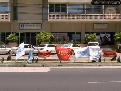 Condición de salud de ex funcionarios de CSS se complica