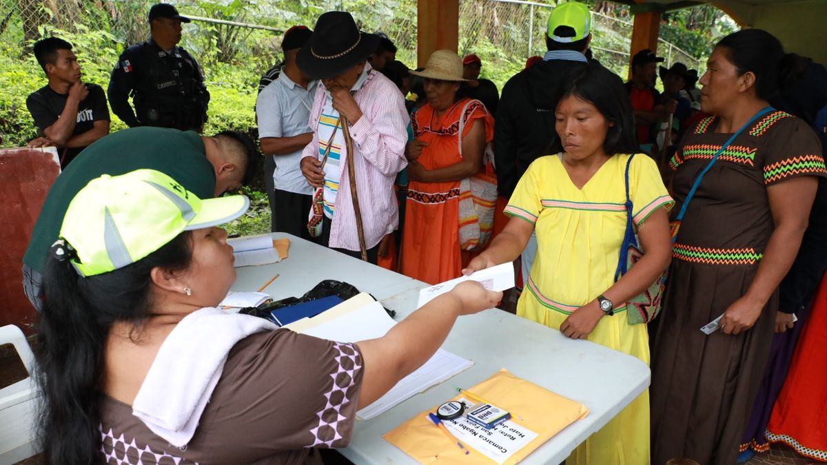 El MIDES destaca que estas transferencias se realizarán simultáneamente en áreas de difícil acceso y mediante Tarjeta Clave Social.