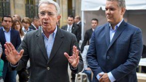 Supremo colombiano ratifica investigar a Uribe por manipulación de testigos