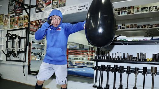 Golovkin se prepara para su pelea contra Canelo Álvarez.