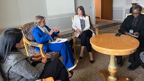 Gobierno busca reforzar programas para reducir embarazo en adolescentes