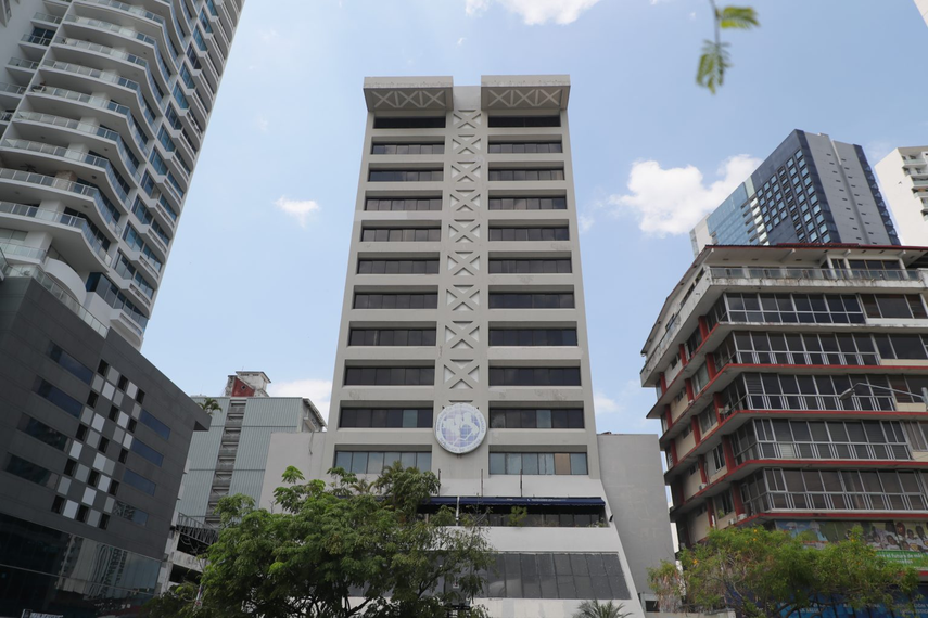 Ingresos corrientes aumentaron al 24.8%