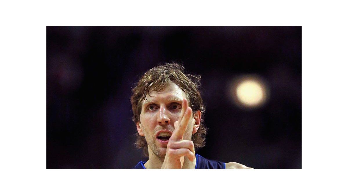 Nowitzki se suma  enfermería de Mavs con lesión de rodilla