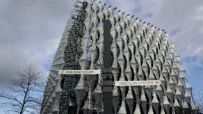 Abre nueva embajada de EEUU en Londres criticada por Trump