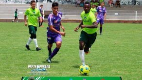 Panameño Alberto Quiñones con buena actuación en pretemporada por México