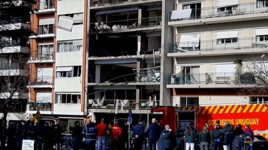Ocho heridos tras explosión en edificio de barrio residencial de Montevideo
