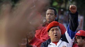 Chávez conmemora cumpleaños con acto de campaña