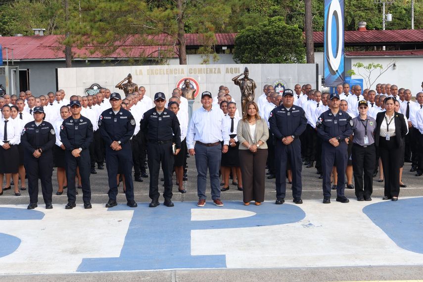 Policía Nacional suma 897 aspirantes