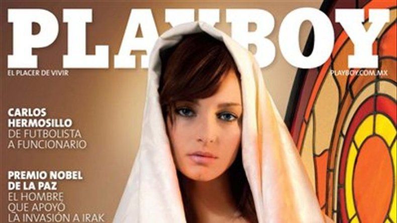 Representaci N De La Virgen Semi Desnuda En Playboy