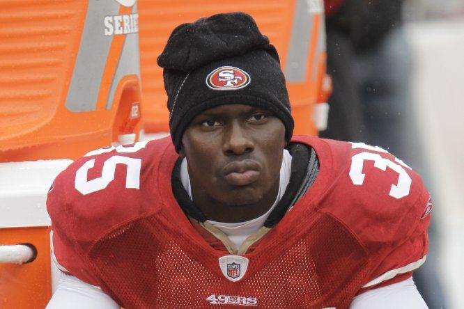 Exjugador de la NFL mata a cinco personas y se suicida