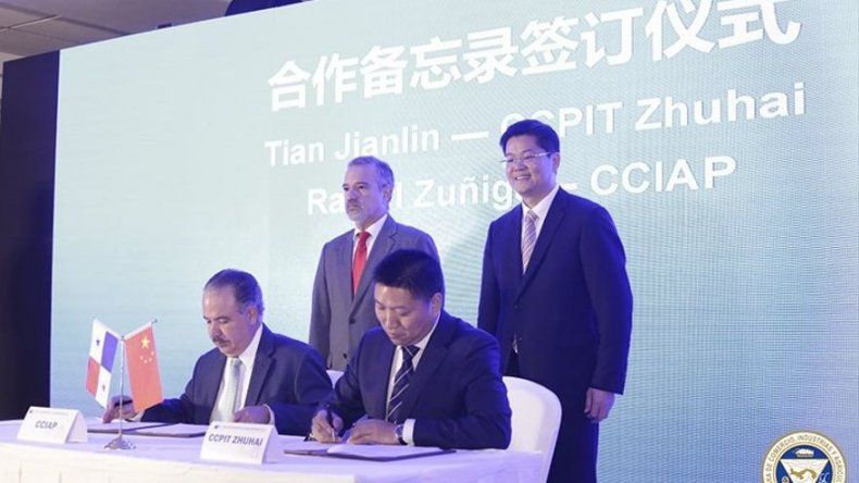 Panamá aspira albergar en 2019 cumbre empresarial China - A. Latina y Caribe
