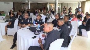 PN implementará el programa “Policía Comunitaria” a nivel nacional PN implementará el programa “Policía Comunitaria” a nivel nacional