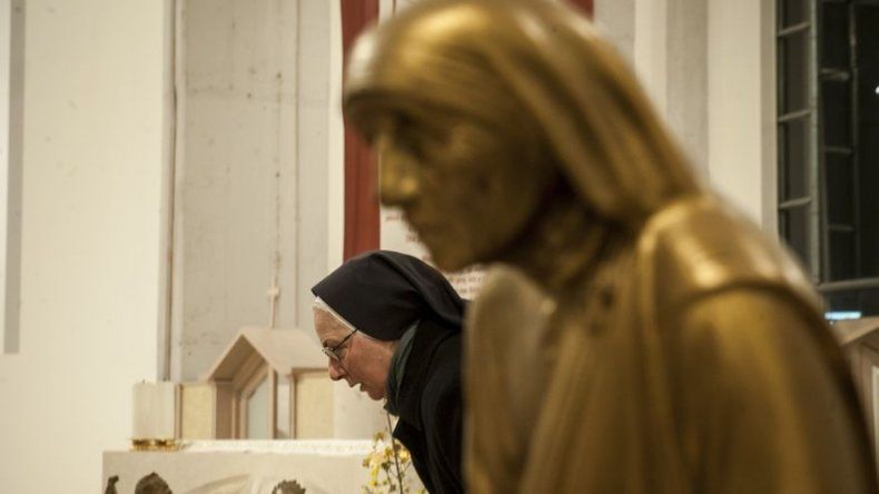 Inauguran en Sarajevo un monumento a la beata Madre Teresa