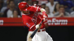 Angelinos vencen dramáticamente 3-2 a los Dodgers en la 9na