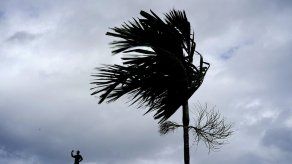 Dorian está inmóvil porque atmósfera superior está en calma