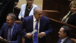 El Parlamento israelí aprobó su disolución y elecciones el 9 de abril