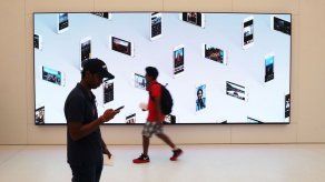 Se espera que Apple presente nuevas versiones de su iPhone