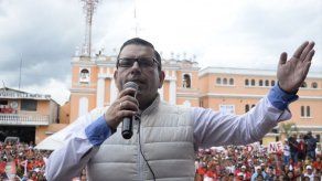 El FBI detiene a excandidato presidencial de Guatemala por lavado de dinero