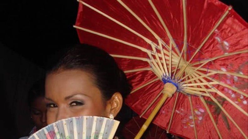 Detrás de la gala oriental
