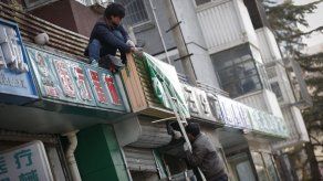 Exportaciones de China caen 18% en febrero