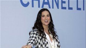 Amiga al 911: Demi Moore fumó algo