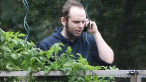 Exrehén canadiense en Afganistán detenido y acusado de agresiones sexuales