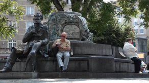 Bélgica avanza a la normalidad y Bruselas se quita la mascarilla en la calle
