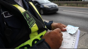 La Policía Nacional recuerda a los conductores que deben portar licencia vigente La Policía Nacional recuerda a los conductores que deben portar licencia vigente