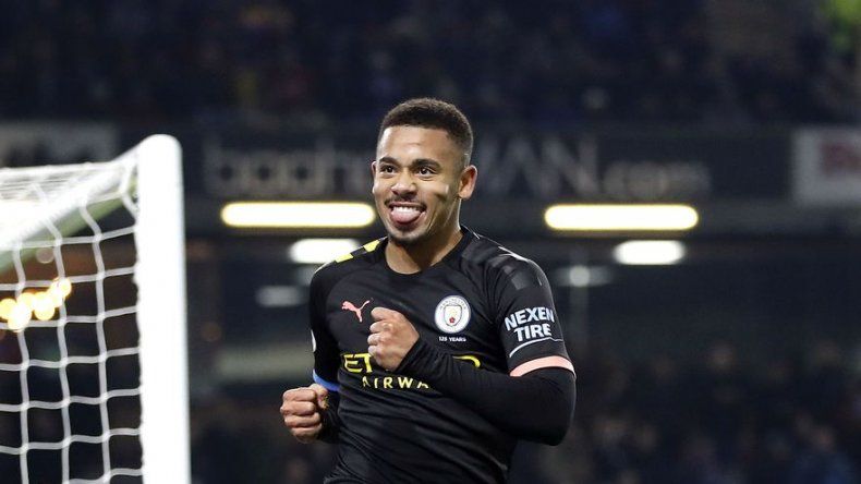 Gabriel Jesús anota 2 y el City golea al Burnley