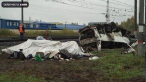 Rusia: 19 muertos en una colisión entre un tren y un autobús