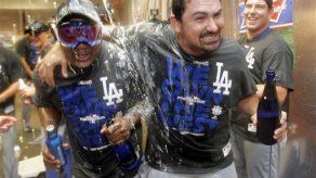 Dodgers ganan banderín; Boston amarra boleto