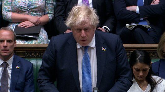 Boris Johnson se disculpa ante el parlamento por fiesta durante el confinamiento